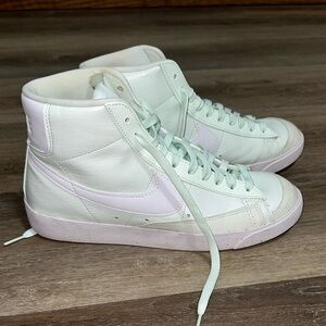 Nike Blazer Mid 77 High-Top Sneakers